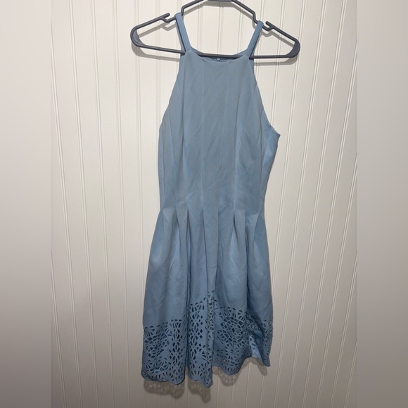 Vince Camuto Dresses & Skirts - Vince Camuto Light Blue Halter Dress| Size 8